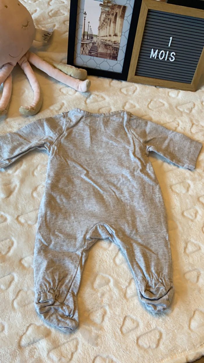 Pyjama lapin 1 mois - photo numéro 3