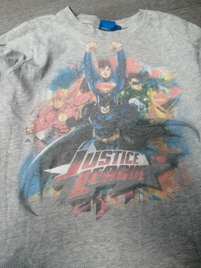 T shirt manche longue justice league 8/10A - photo numéro 2