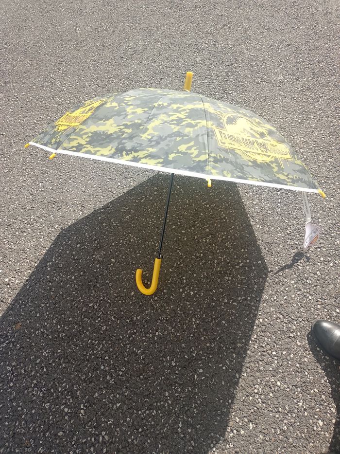 Parapluie dibo dinosaure Jurassic world - photo numéro 3