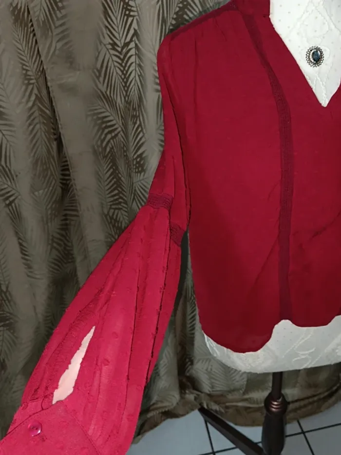 Belle blouse manche longue -Rouge-Taille 40🩸 - photo numéro 2