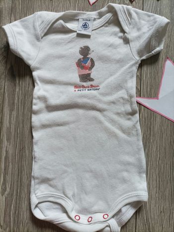 Body 3 mois petit ours brun