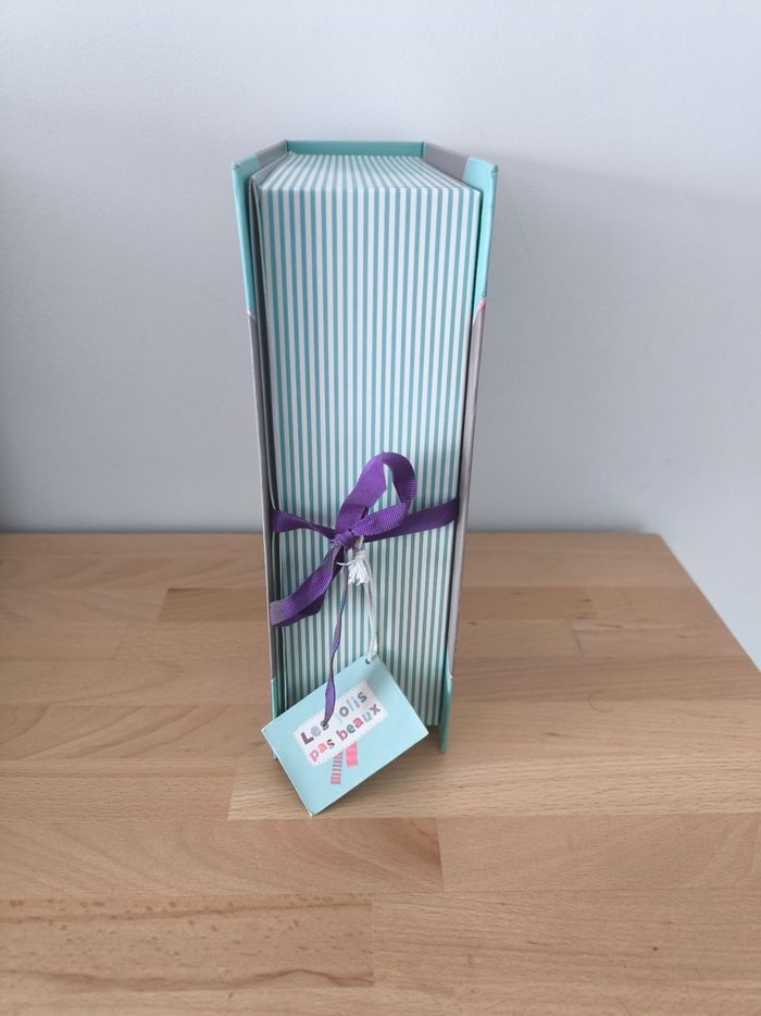 Coffret de Naissance Moulin Roty Les Jolis Pas Beaux - photo numéro 3