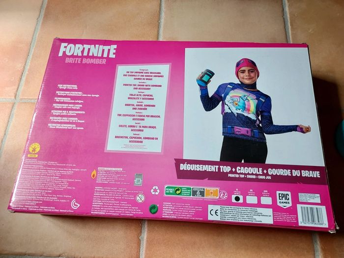 Déguisement fornite Brite Bomber - photo numéro 3