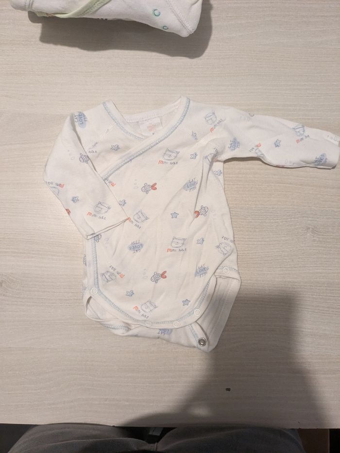 Lot de 7 bodies - photo numéro 7