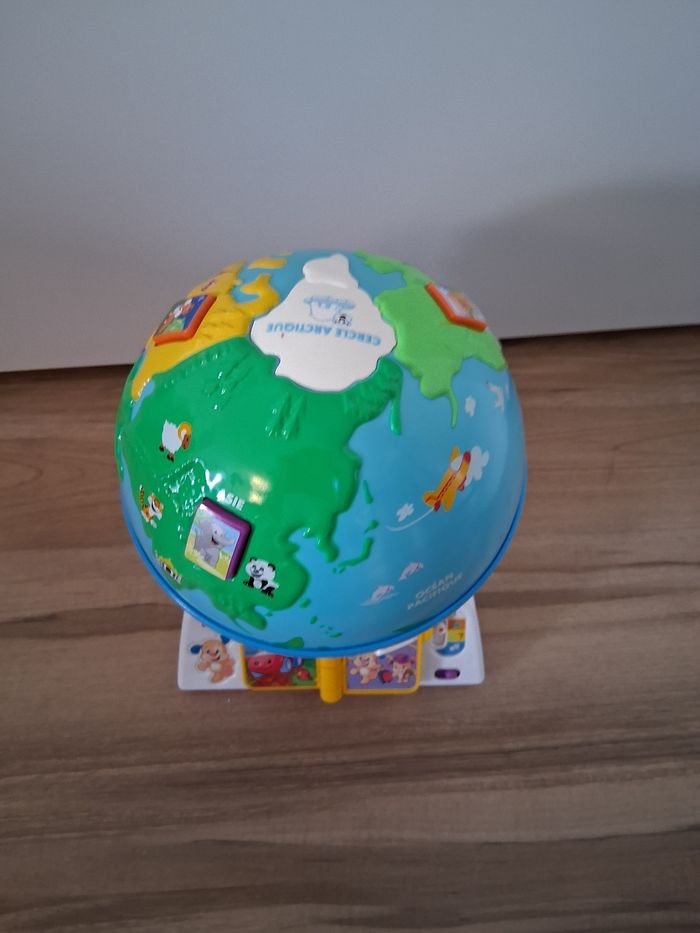 Globe d'apprentissage bébé de Fisher-Price - photo numéro 4