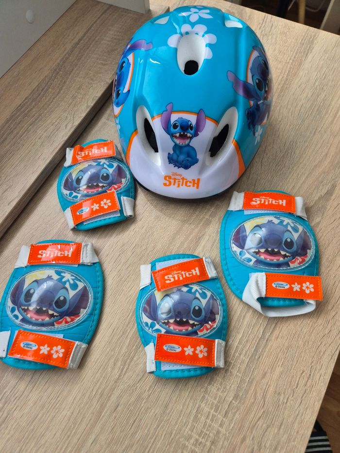 Casque velo et ses protections