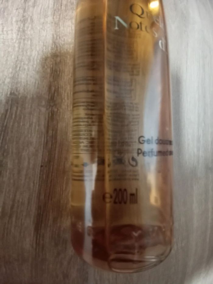 Gel douche quelques notes d'amour Yves Rocher - photo numéro 2