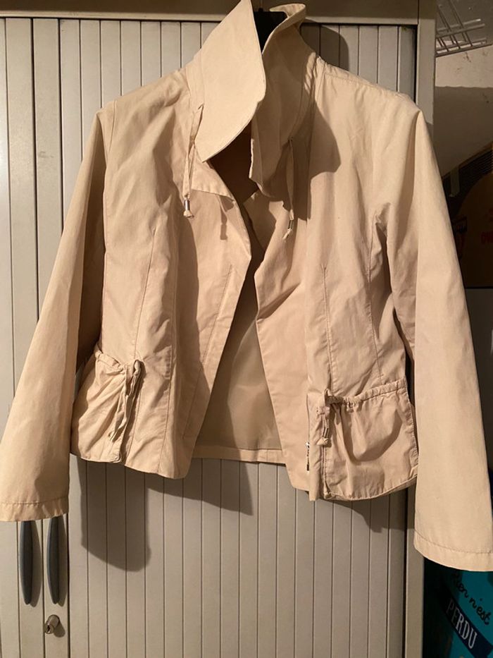 Veste simple mais élégante