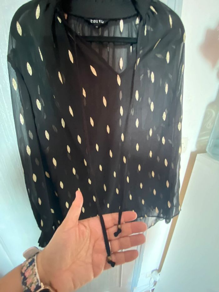 Blouse avec détail doré - photo numéro 6