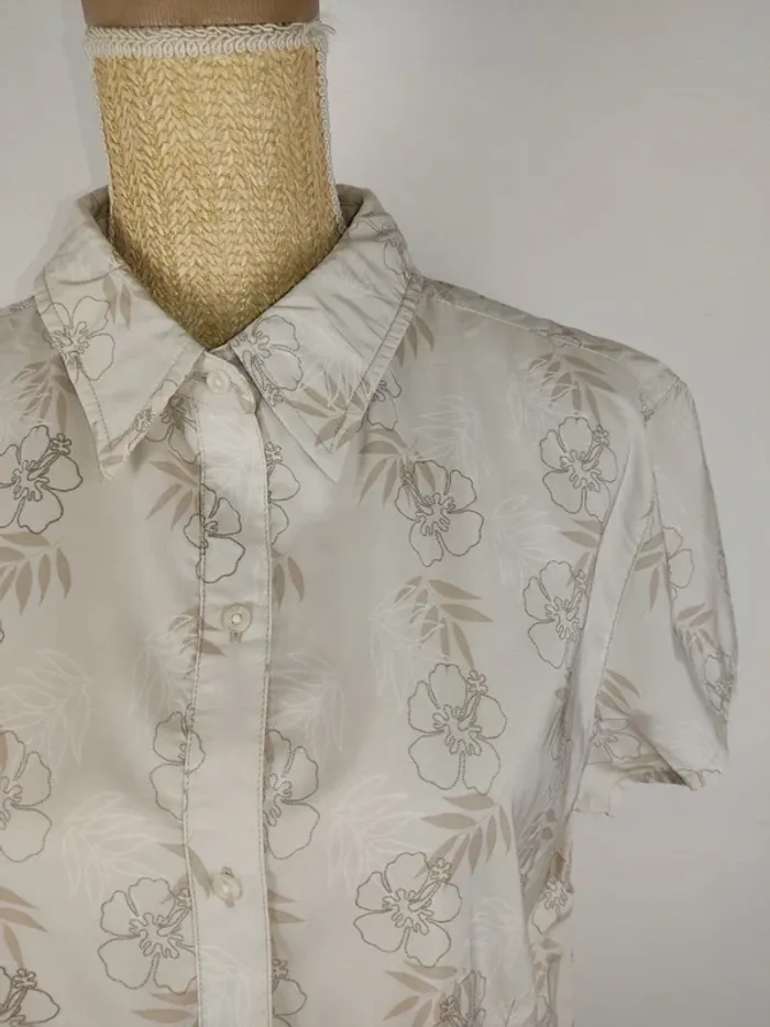 Chemise manches courtes crème motifs fleurs tropicales beige blanc taupe taille XL The North Face - photo numéro 4