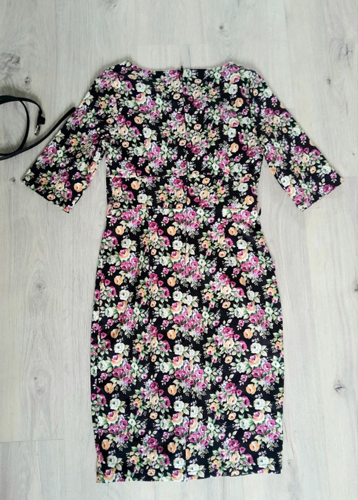 Robe Lindy Bop t.38 fleurie et ceinture - photo numéro 8