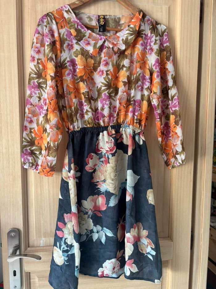 Robe multicolore à fleurs col Claudine O&O