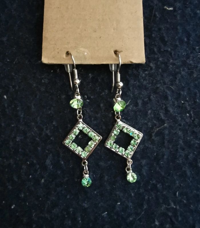 Boucles d'oreilles à strass