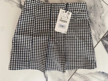 Jupe Zara 7 ans neuve