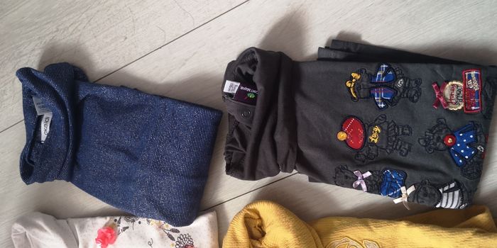 Lot de Tee shirt manches longues taille 6 ans - photo numéro 2