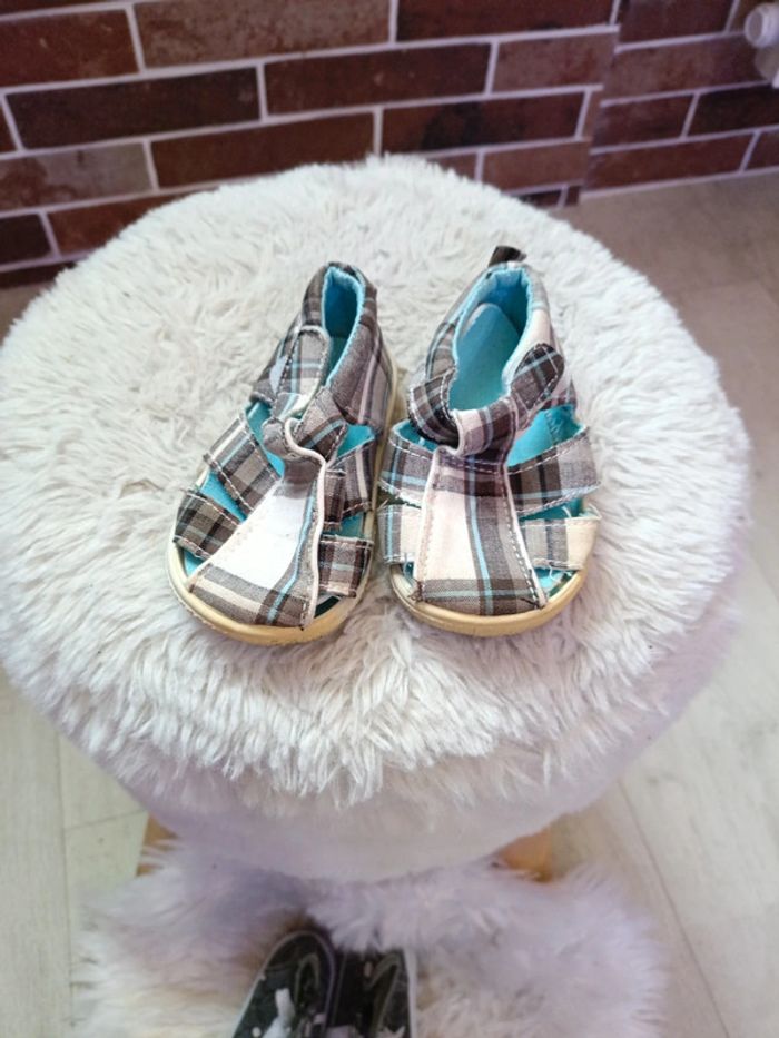 Lot de 3 paires de chaussures - photo numéro 4