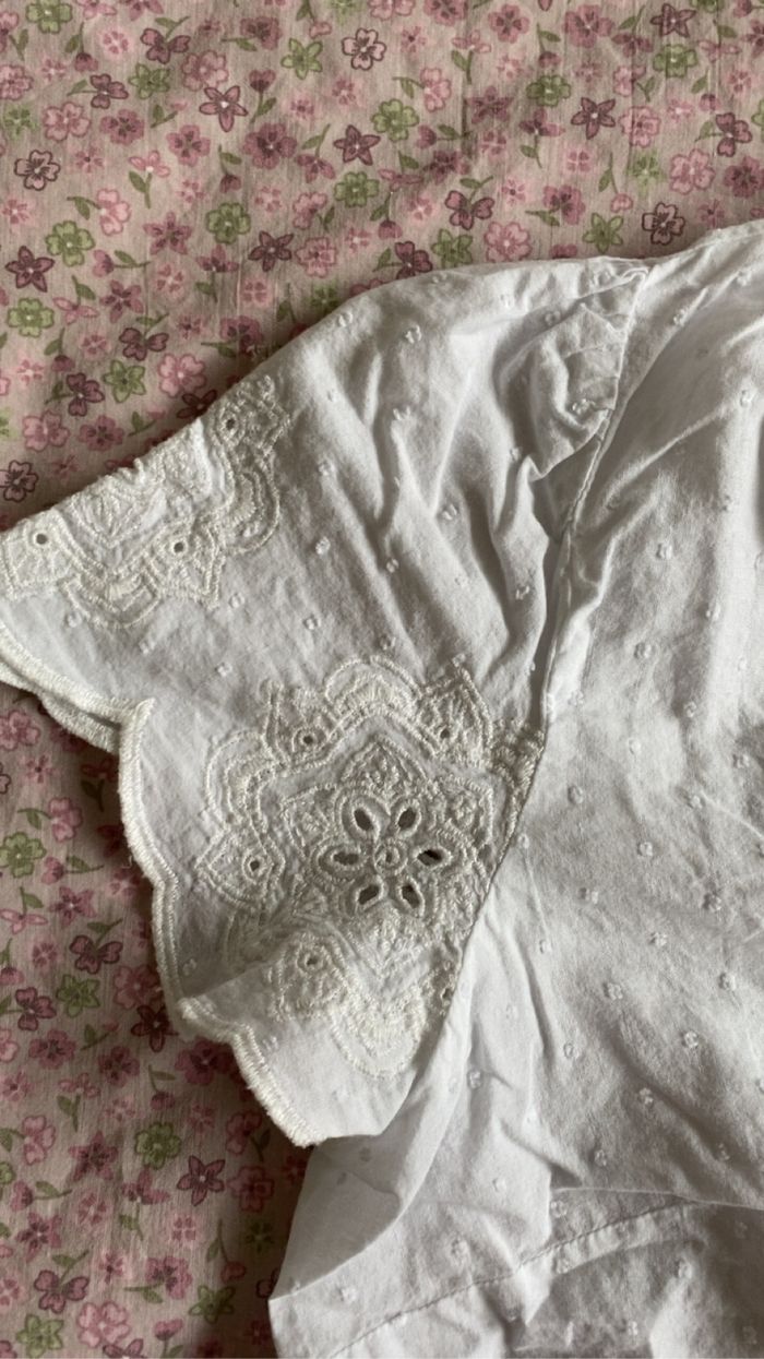 Jolie blouse à manches courtes femme - photo numéro 2