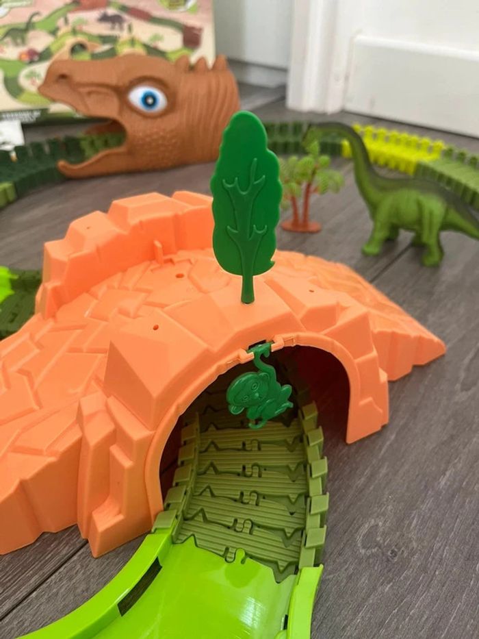 Circuit Dinosaure Dinosaur Track - photo numéro 8