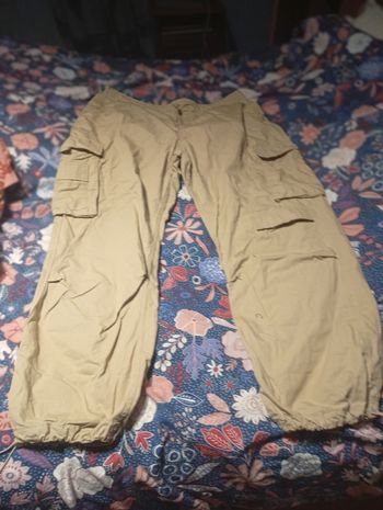 Vend pantalon cargo