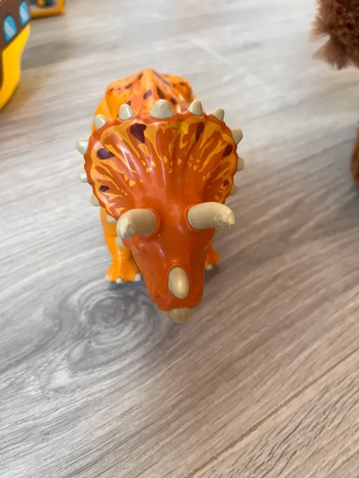 Playmobil dinosaure tricératops - photo numéro 2