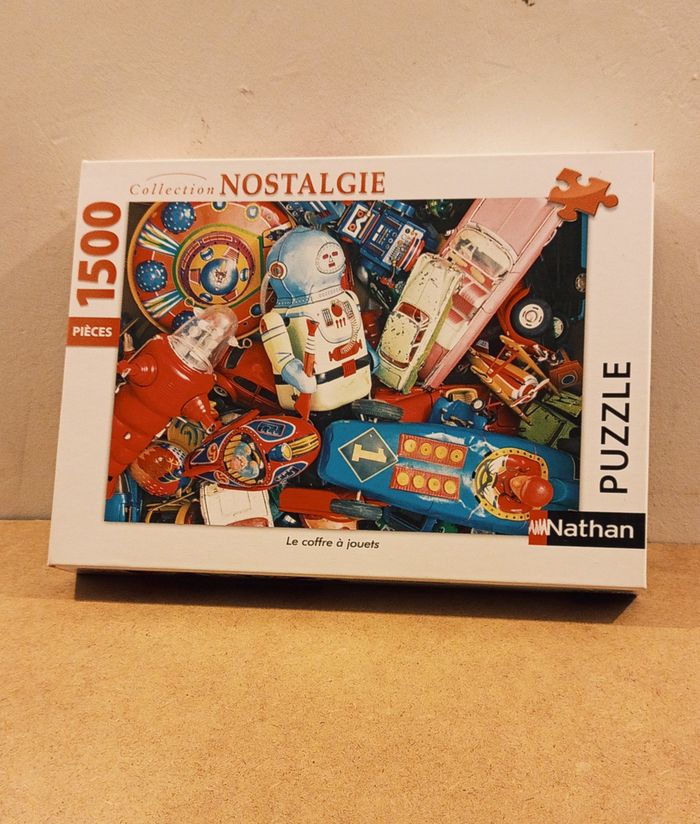 Puzzle 1500p Nathan Le coffre à jouets
