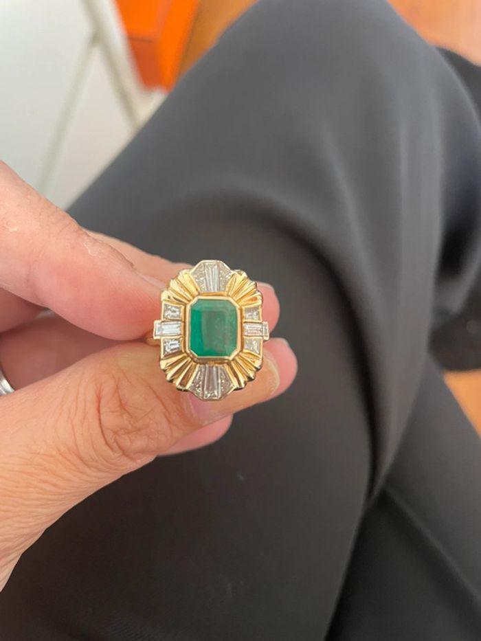 Bague vintage émeraude et diamant sur or jaune - photo numéro 3