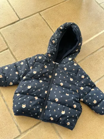 Manteau 12 mois très bon état