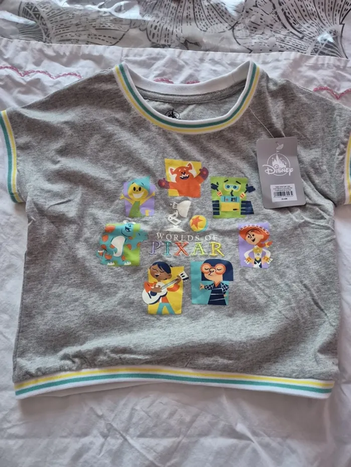 T shirt Disney pixar