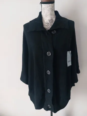 Poncho noir neuf