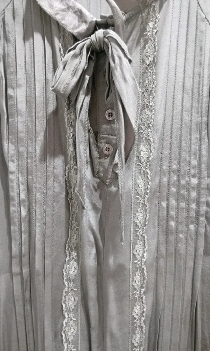 Tunique taupe en coton et soie avec dentelle - photo numéro 4