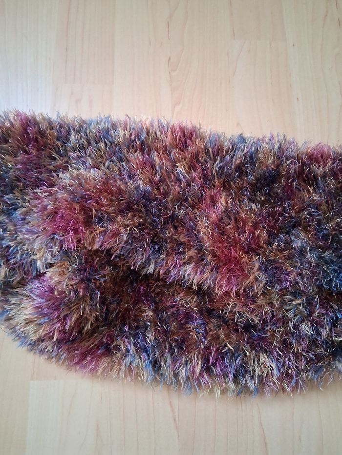 Cache nez chenille - photo numéro 2