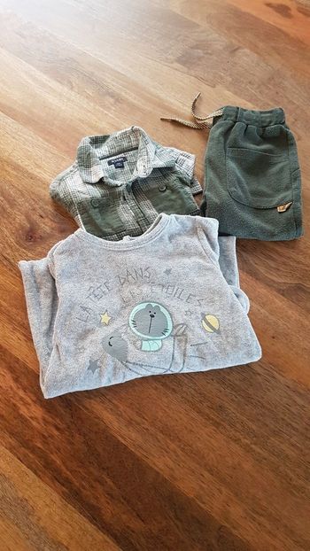 Lot vêtements garçon de taille 12 mois