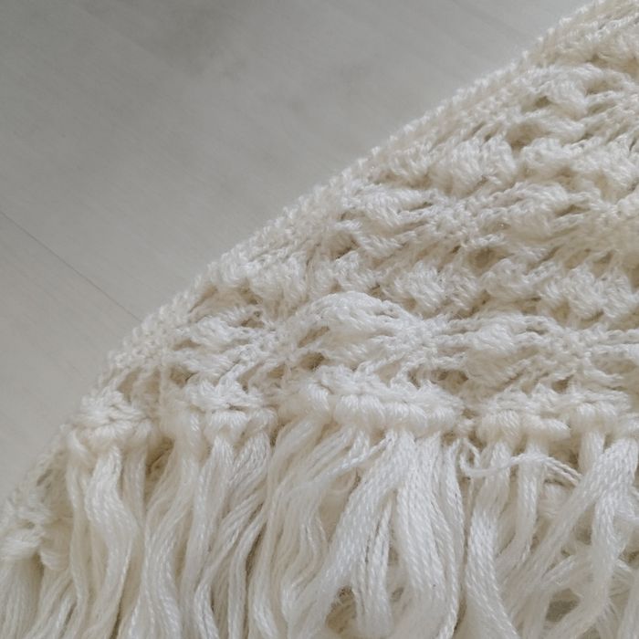 Châle en crochet avec franges - photo numéro 2