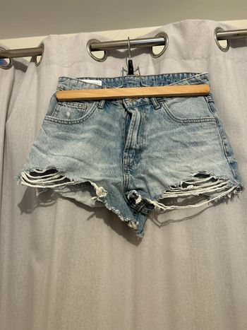 Short jeans