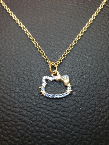 Collier "Hello Kitty" doré et bleu 