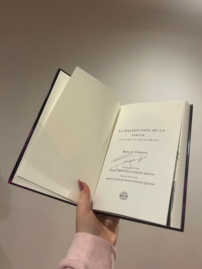 Roman "La Malédiction de la Louve" - Brogan Thomas ( Relié ) - Neuf - photo numéro 4