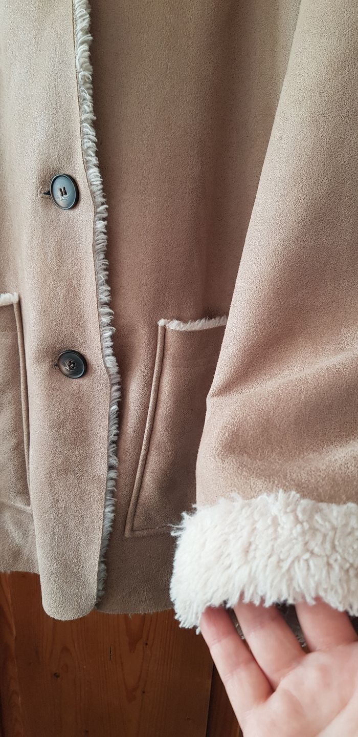 Manteau femme comme neuf reversible - photo numéro 4