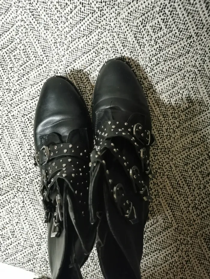 Bottines sangles noires - photo numéro 2