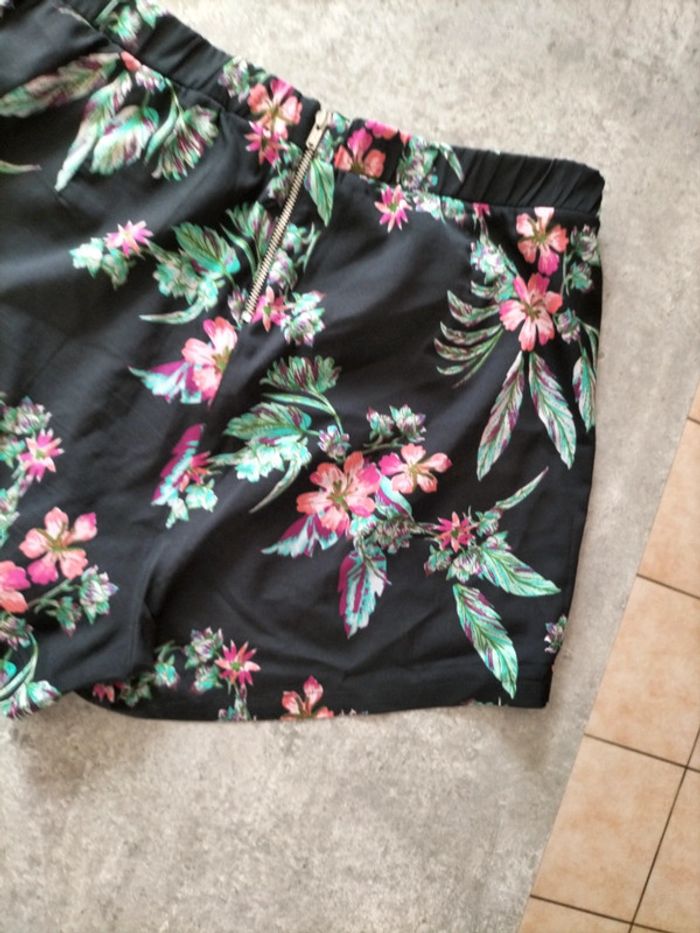 Short taille 44 - photo numéro 7