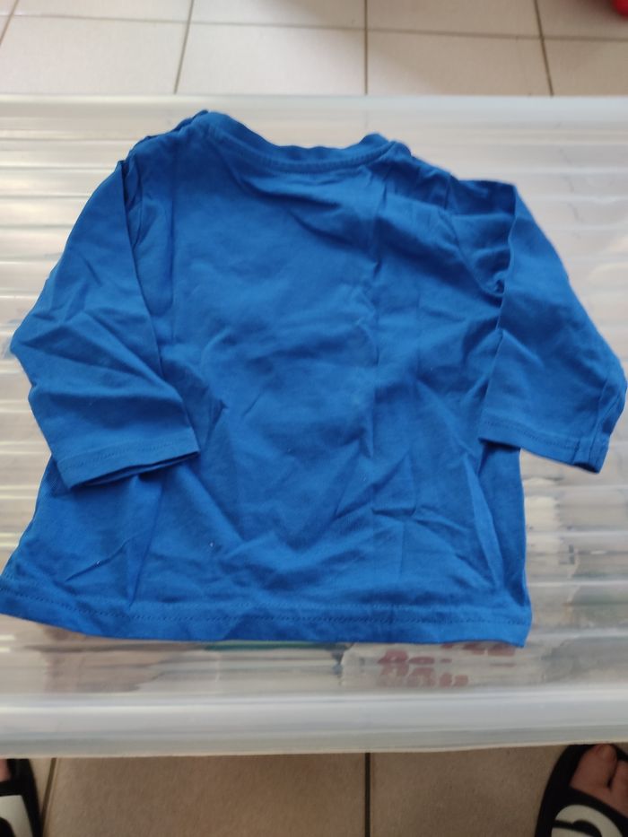 T-shirt manche longue 6 mois - photo numéro 3