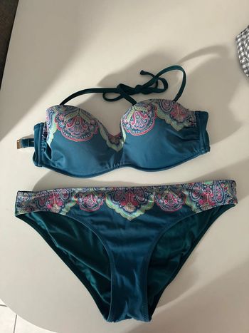 Ensemble maillot de bain bleu canard