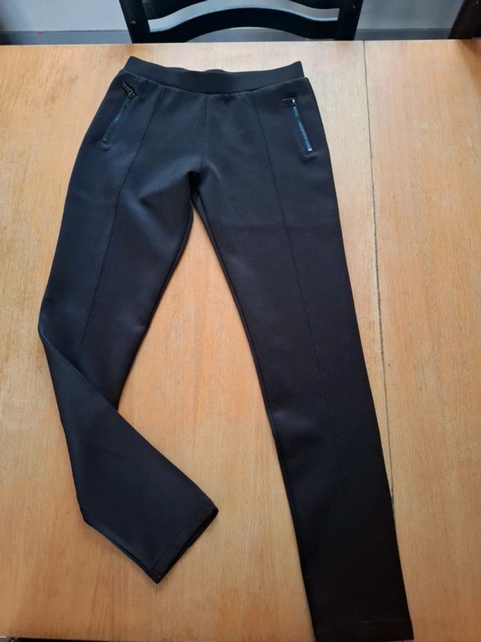 Pantalon noir style leeging epais
