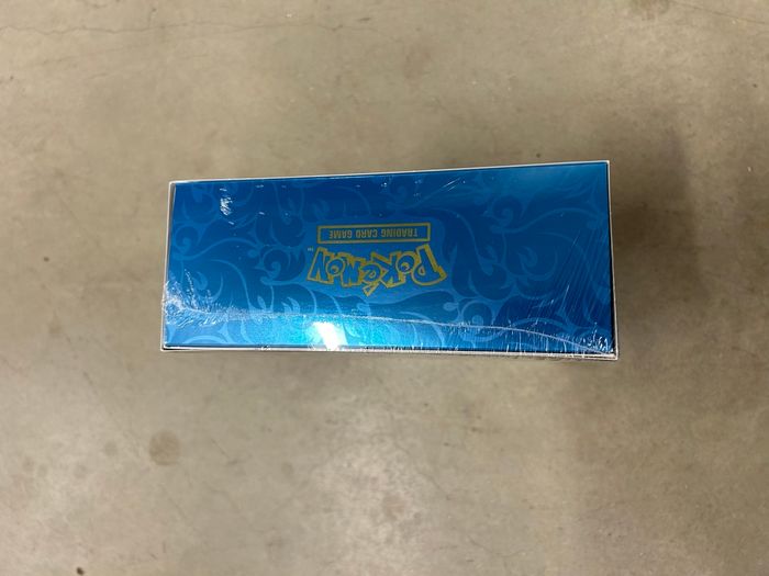 Coffret ultra premium méga dracaufeu ex - photo numéro 4