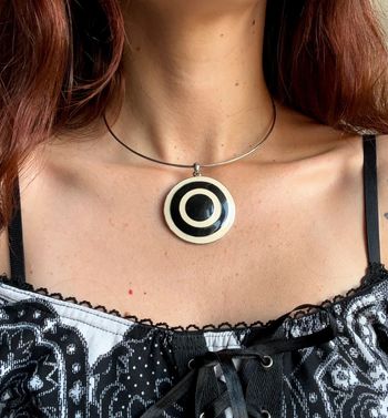Collier ras de cou vintage y2k annees 2000 mod 60s statement necklace