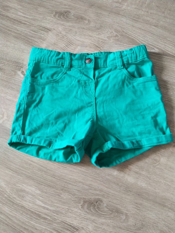 Short 7 ans