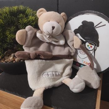 doudou et compagnie dc2193 mario ours graine marionnette beige marron gris