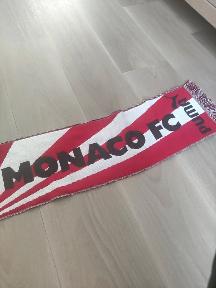 Écharpe officielle AS Monaco Puma - photo numéro 4