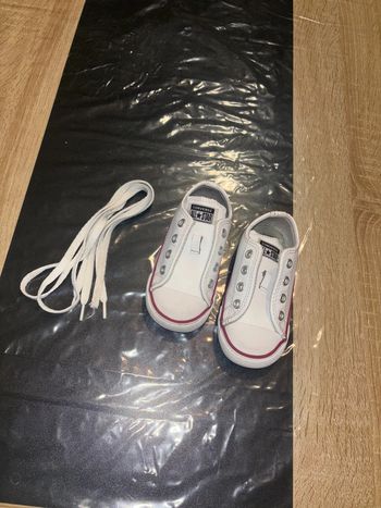 Converse cuir