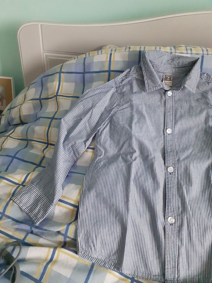 Chemise taille 5 ans - photo numéro 4