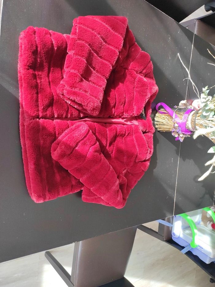 Veste fausse fourrure - photo numéro 2